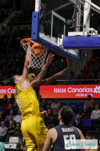 Iberostar Tenerife vs Brose Bamberg 82 - 64