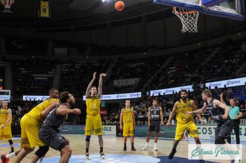 Iberostar Tenerife vs Brose Bamberg 82 - 64